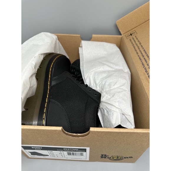 Dr. Martens BONNY Black Leather Lace Up Round Toe Boots Men’s Sz 6 Women’s Sz 7‎ - Picture 11 of 12